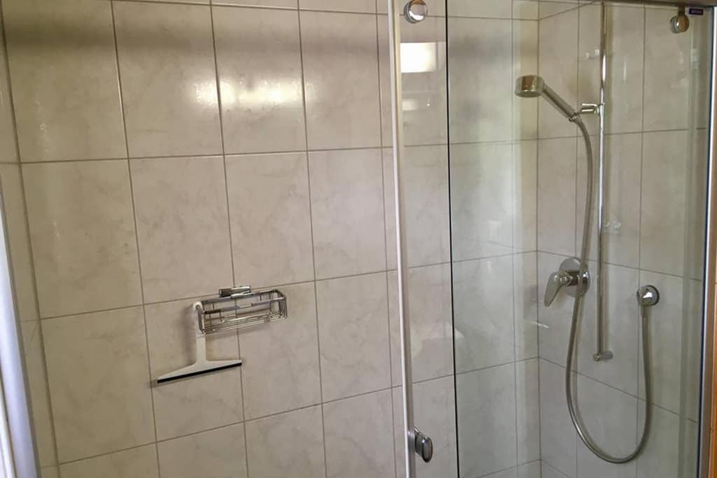 Ferienwohnung Uf Z'Enisch Клостерс Экстерьер фото