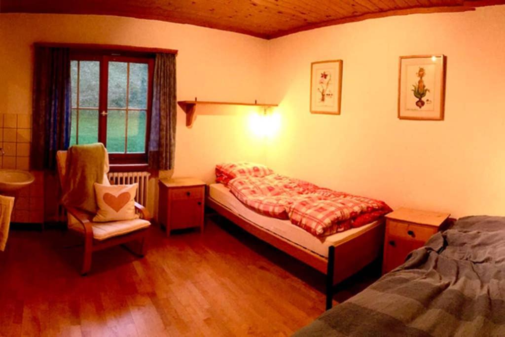 Ferienwohnung Uf Z'Enisch Клостерс Экстерьер фото