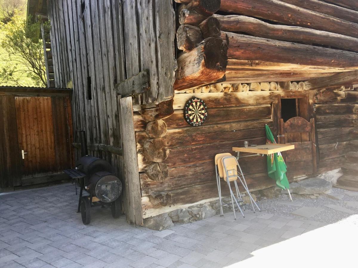 Ferienwohnung Uf Z'Enisch Клостерс Экстерьер фото