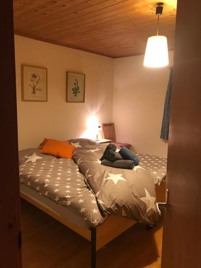Ferienwohnung Uf Z'Enisch Клостерс Экстерьер фото