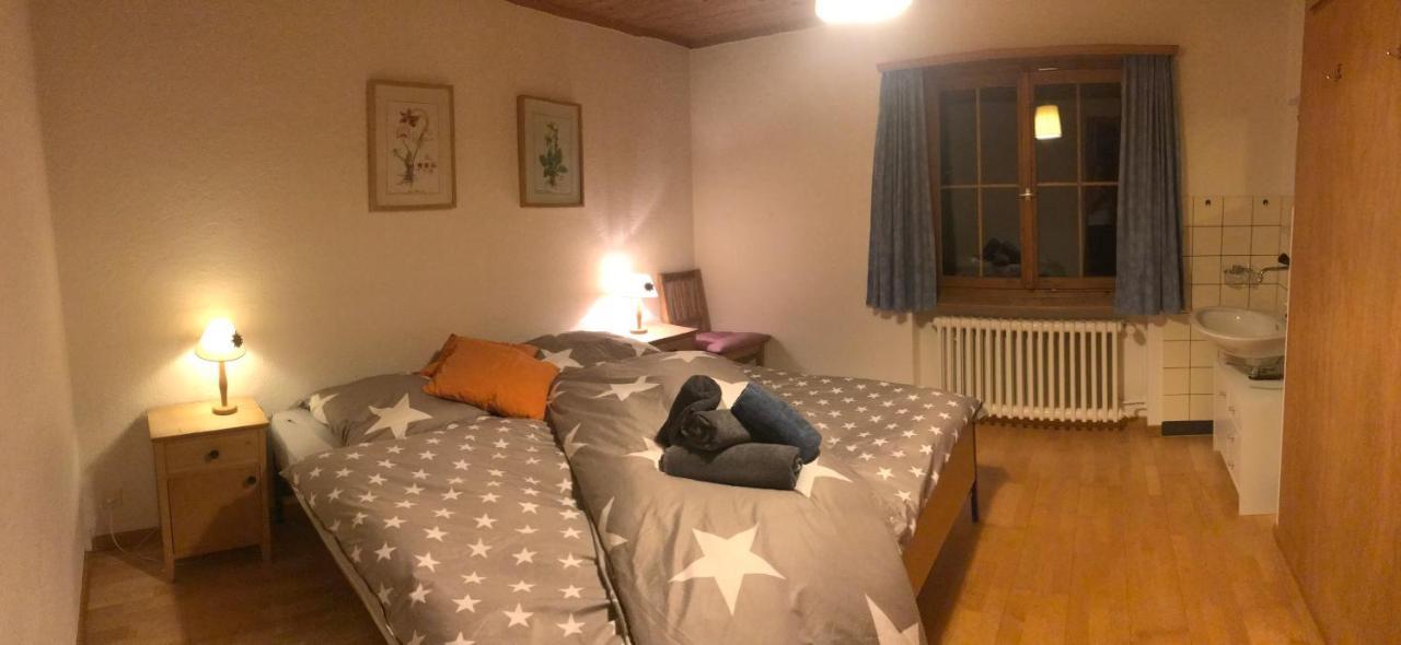 Ferienwohnung Uf Z'Enisch Клостерс Экстерьер фото